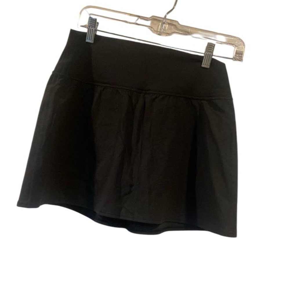 NWT Lululemon align HR skirt BLACK Size 10 LONG